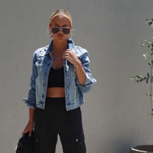 Vici Collection - jasmyn distressed denim jacket - M - Picture 1 of 3